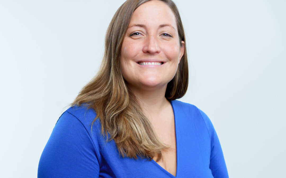 Lindsay Shea.headshot